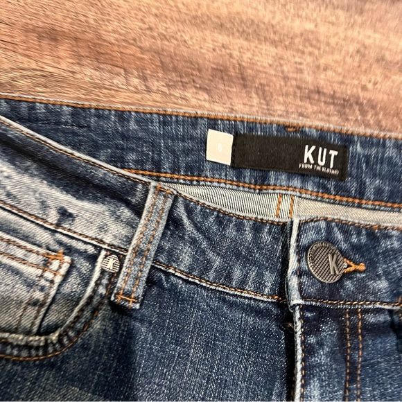 KUT from the Kloth Sophie Destruction Detail Fray Hem Bermuda Jean Shorts NWT - Picture 6 of 7